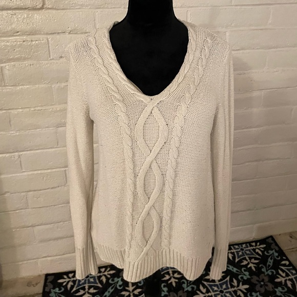 CHAPS V-neck tunic sweater, cream with gold threads, size L - Picture 2 of 5